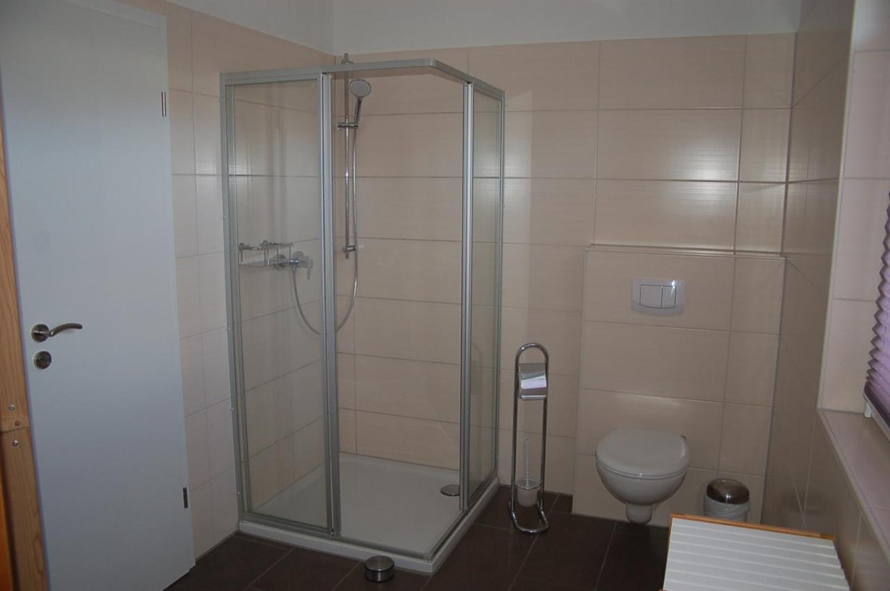Behagliches Ferienhaus Zaunkoenig -Mit Kamin Und Sauna Tanne Kültér fotó