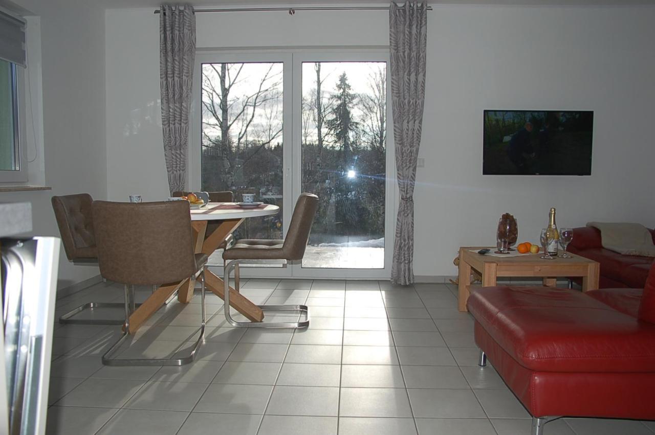 Behagliches Ferienhaus Zaunkoenig -Mit Kamin Und Sauna Tanne Kültér fotó