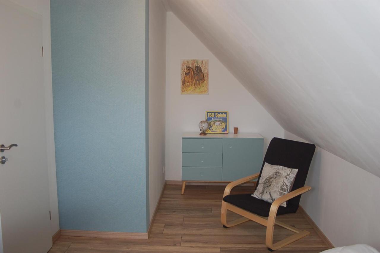 Behagliches Ferienhaus Zaunkoenig -Mit Kamin Und Sauna Tanne Kültér fotó